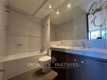 Exclusivo Dúplex c/ Jardín, Piscina y Quincho Privados en barrio Nueva Costanera