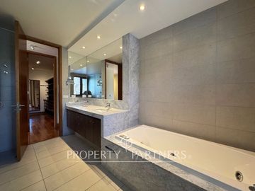 Exclusivo Dúplex c/ Jardín, Piscina y Quincho Privados en barrio Nueva Costanera