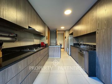 Exclusivo Dúplex c/ Jardín, Piscina y Quincho en barrio Nueva Costanera