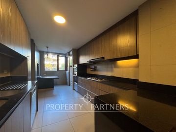 Exclusivo Dúplex c/ Jardín, Piscina y Quincho Privados en barrio Nueva Costanera