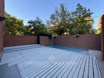 Exclusivo Dúplex c/ Jardín, Piscina y Quincho en barrio Nueva Costanera