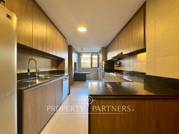 Exclusivo Dúplex c/ Jardín, Piscina y Quincho Privados en barrio Nueva Costanera