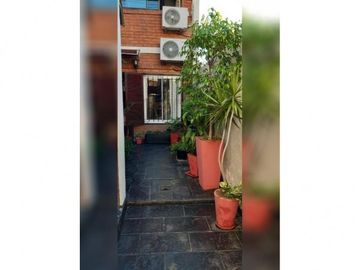 EXCELENTE OPORTUNIDAD EN LA MEJOR ZONA RESIDENCIAL DE RAMOS!! DUPLEX EN 2 PLANTAS TODO REMODELADO A NUEVO, IMPECABLE A PRECIO DE OPORTUNIDAD!!!!