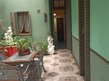 Retasado Casa Lote Propio 7 Amb - Dep de Servicio- Cochera - Patio - Terraza
