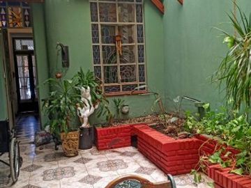 Retasado Casa Lote Propio 7 Amb - Dep de Servicio- Cochera - Patio - Terraza