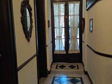 Retasado Casa Lote Propio 7 Amb - Dep de Servicio- Cochera - Patio - Terraza