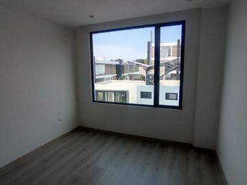 Departamento de 3 dormitorios en Tumbaco por $159,900 – ampl