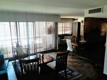 SEMIPISO FRENTE AL ARZOBISPADO CON COCHERA USD 149.000!!!