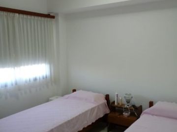 OPORTUNIDAD!! EXCELENTE DEPARTAMENTO EN PLENO CENTRO DE RODRIGUEZ