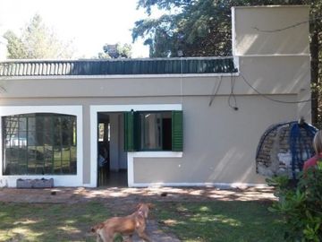 Venta Casa Quinta 3 Amb con Pileta en Paraje El Pato, Berazategui