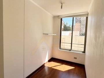 Departamento en Venta en MAP-Se Vende bello Dpto de 3D 2B, LIRA, STGO CENTRO VALOR INFERIOR A TASACIÓN ¡GRAN OPORTUNIDAD!
