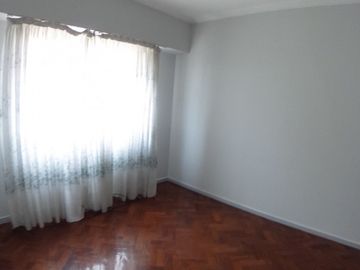 DEPARTAMENTO 3 AMB. EN BOEDO, IMPECABLE REMODELADO, APTO PROFESIONAL EXC. OPORTUNIDAD EN LA ZONA!!