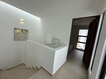 Casa en condominio en venta en Hacienda de Bravo, San Luis Potosí, San Luis Potosí