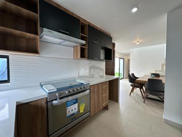 Casa en condominio en venta en Hacienda de Bravo, San Luis Potosí, San Luis Potosí