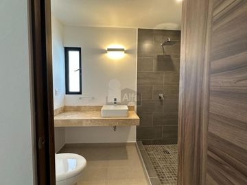 Casa en condominio en venta en Hacienda de Bravo, San Luis Potosí, San Luis Potosí