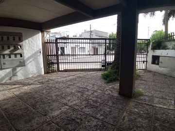 VENTA DEPARTAMENTO TIPO PH DE 3 AMBIENTES C/COCHERA EN VILLA SARMIENTO