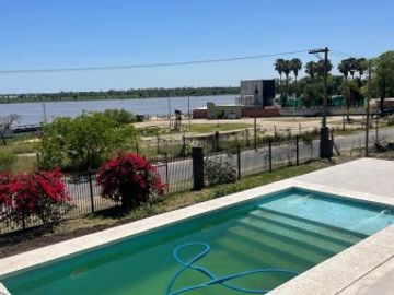 SE VENDE CASA A ESTRENAR PUERTO URQUIZA