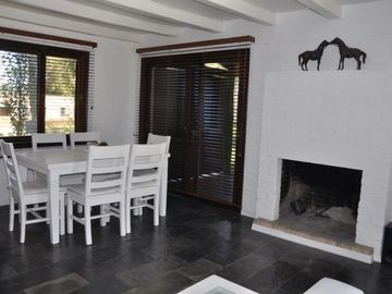 Casa de 2 dormitorios en Parque Pinares