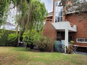 Casa a la venta en Country Las Lajas!