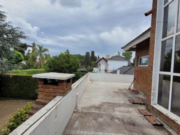 Casa a la venta en Country Las Lajas!