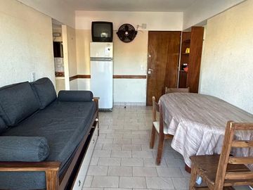Venta dpto 2 Ambientes Plaza Primera Junta