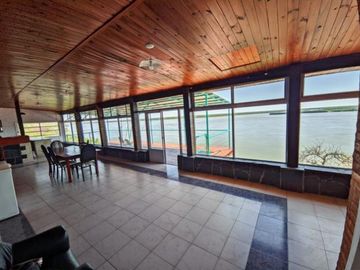 EN VENTA- ESPECTACULAR CASA CON VISTA AL RIO SOBRE ALVEAR