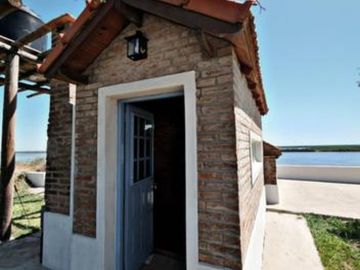 EN VENTA- ESPECTACULAR CASA CON VISTA AL RIO SOBRE ALVEAR