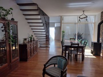 Casa 6 ambientes - San Nicolas 1339 - Castelar Norte