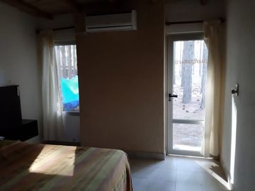 Hermosa CABAÃA de veraneo en COLON (ET) a metros del rio