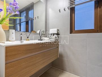 Departamento en Venta en LUJOSO DÚPLEX CON JARDÍN DEPARTAMENTO EN ALTO LOS DOMINICOS