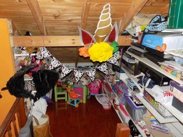 CHALET DE 4 AMBIENTES DESARROLLADO EN 2 PLANTAS. EXCELENTE ESTADO.