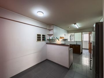 Departamento en Exclusivo Condominio Familiar en El Polo