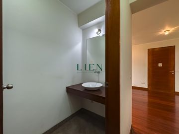 Departamento en Exclusivo Condominio Familiar en El Polo
