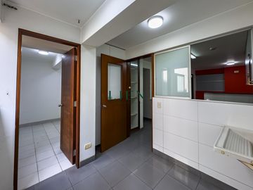 Departamento en Exclusivo Condominio Familiar en El Polo