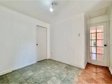 Se vende gran casa Mall Los Dominicos