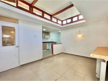 Se vende gran casa Mall Los Dominicos