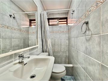 Se vende gran casa Mall Los Dominicos