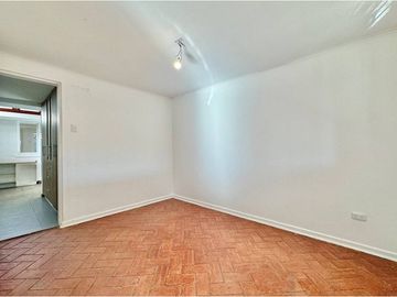 Se vende gran casa Mall Los Dominicos