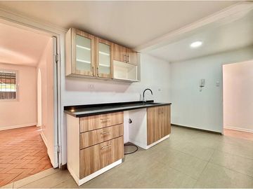 Se vende gran casa Mall Los Dominicos