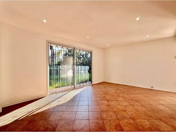 Se vende gran casa Mall Los Dominicos