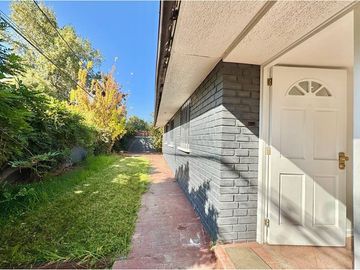 Se vende gran casa Mall Los Dominicos