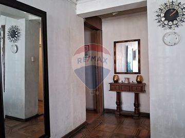 Tu Refugio de Historia y Modernidad en Santiago