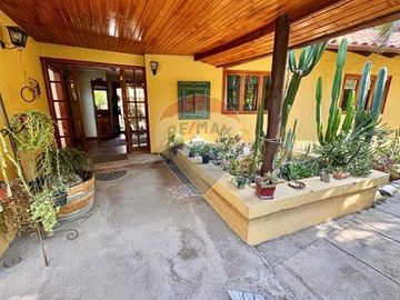 Arriendo casa Calera de Tango 4D+4B