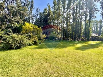 Arriendo casa Calera de Tango 4D+4B