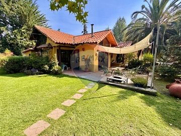 Arriendo casa Calera de Tango 4D+4B