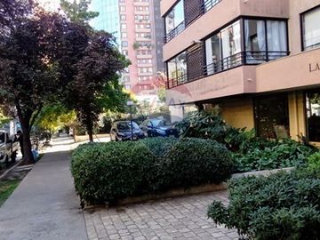 IMPERDIBLE, MUY ILUMINADO