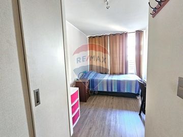 Moderno Departamento en 2do Piso - Ñuñoa