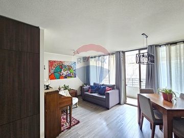 Moderno Departamento en 2do Piso - Ñuñoa
