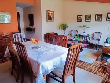 EXCLUSIVO DÚPLEX EN SANTIAGO DE SURCO – LUJO, ESPACIO Y UBICACIÓN PRIVILEGIADA
