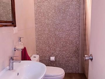 EXCLUSIVO DÚPLEX EN SANTIAGO DE SURCO – LUJO, ESPACIO Y UBICACIÓN PRIVILEGIADA